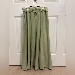 Easel Wide Leg Pants